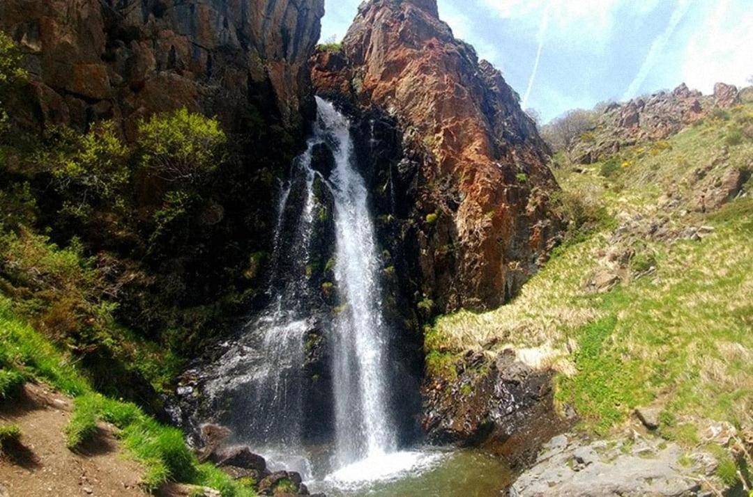 شقة La Casita De La Montana Alba de los Cardaños المظهر الخارجي الصورة