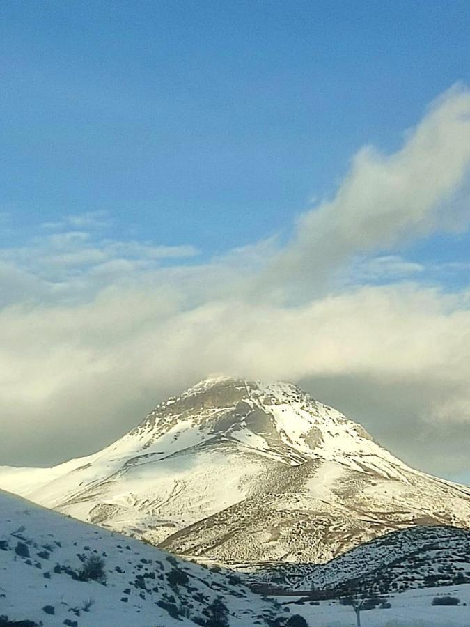 شقة La Casita De La Montana Alba de los Cardaños المظهر الخارجي الصورة